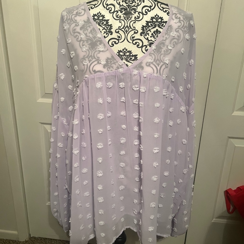 NWT  Boho Top Size 1XL in Lilac